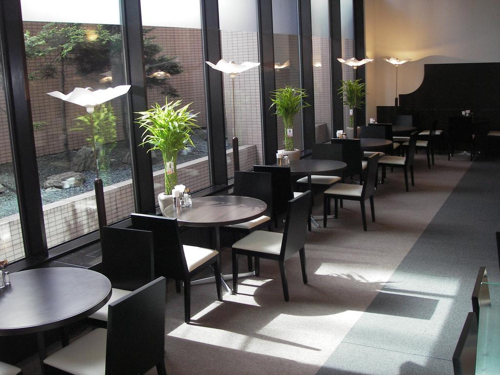 Hotel Sunroute New Сапоро Екстериор снимка