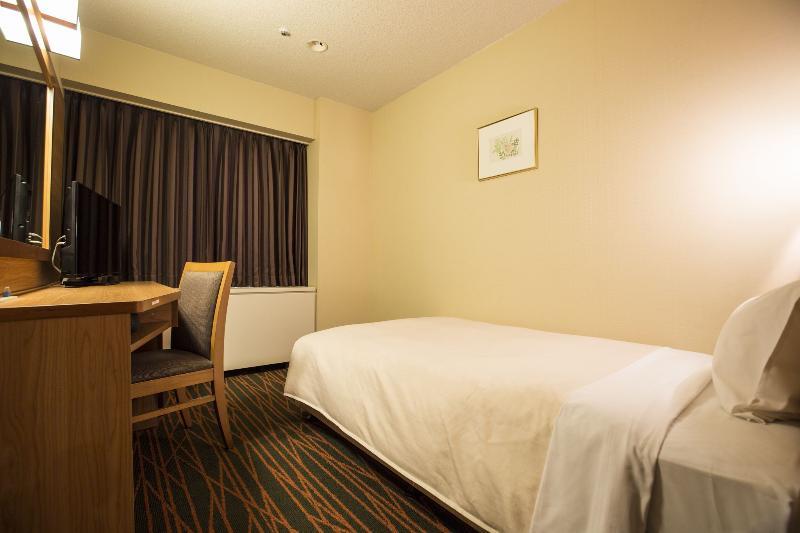 Hotel Sunroute New Сапоро Екстериор снимка